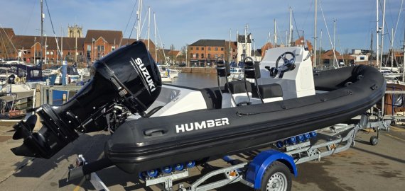 Destroyer 550 - 650 2.4m Beam Leisure Series 